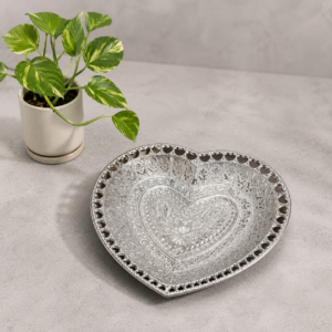 Wedding and pooja decorative trays for parties and festive occasions