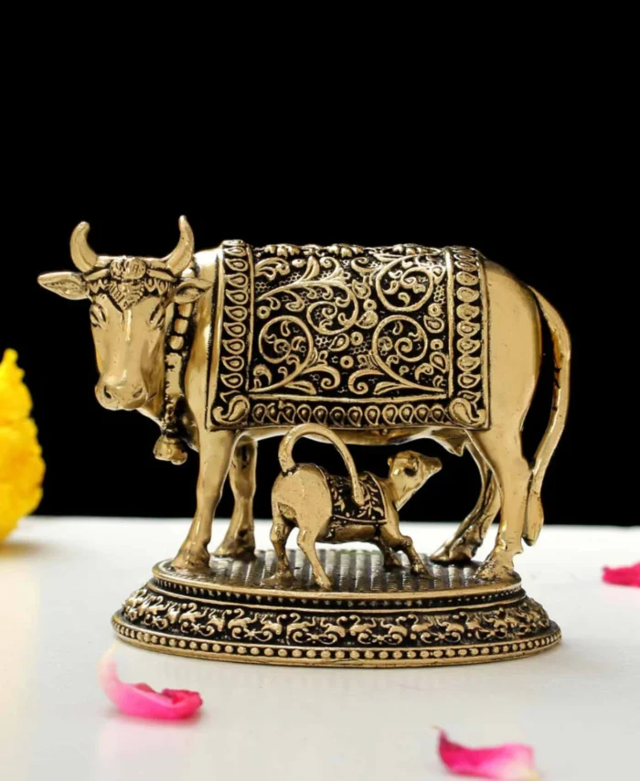 Premium Brass Kamdhenu Cow with Calf Idol in Gold Finish for Pooja, Vastu and Home Décor