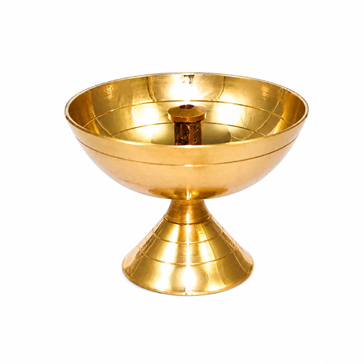 Traditional Brass Diya Vilakku Oil Lamp for Pooja and Decor
